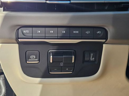 New 2026 Cadillac Escalade Platinum Sport AWD/4WD image 27