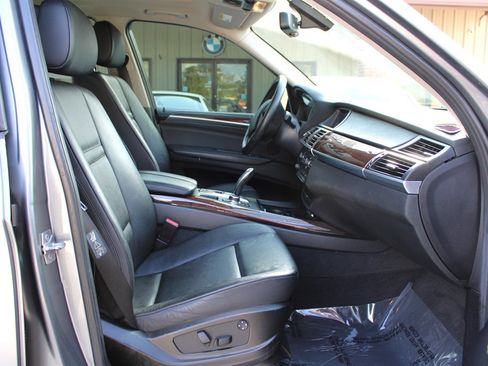 Used 2010 BMW X5 xDrive35d AWD/4WD image 18