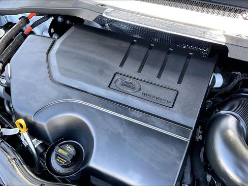 Certified 2025 Land Rover Discovery Sport S AWD/4WD image 29