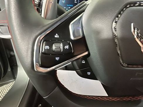 Used 2022 Chevrolet Corvette Stingray Preferred Conv w/ Z51 Performance Package RWD image 18