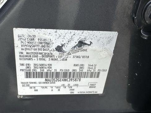 Used 2021 Ford EcoSport SE w/ SE Convenience Package FWD image 33