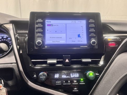 Used 2023 Toyota Camry LE image 8