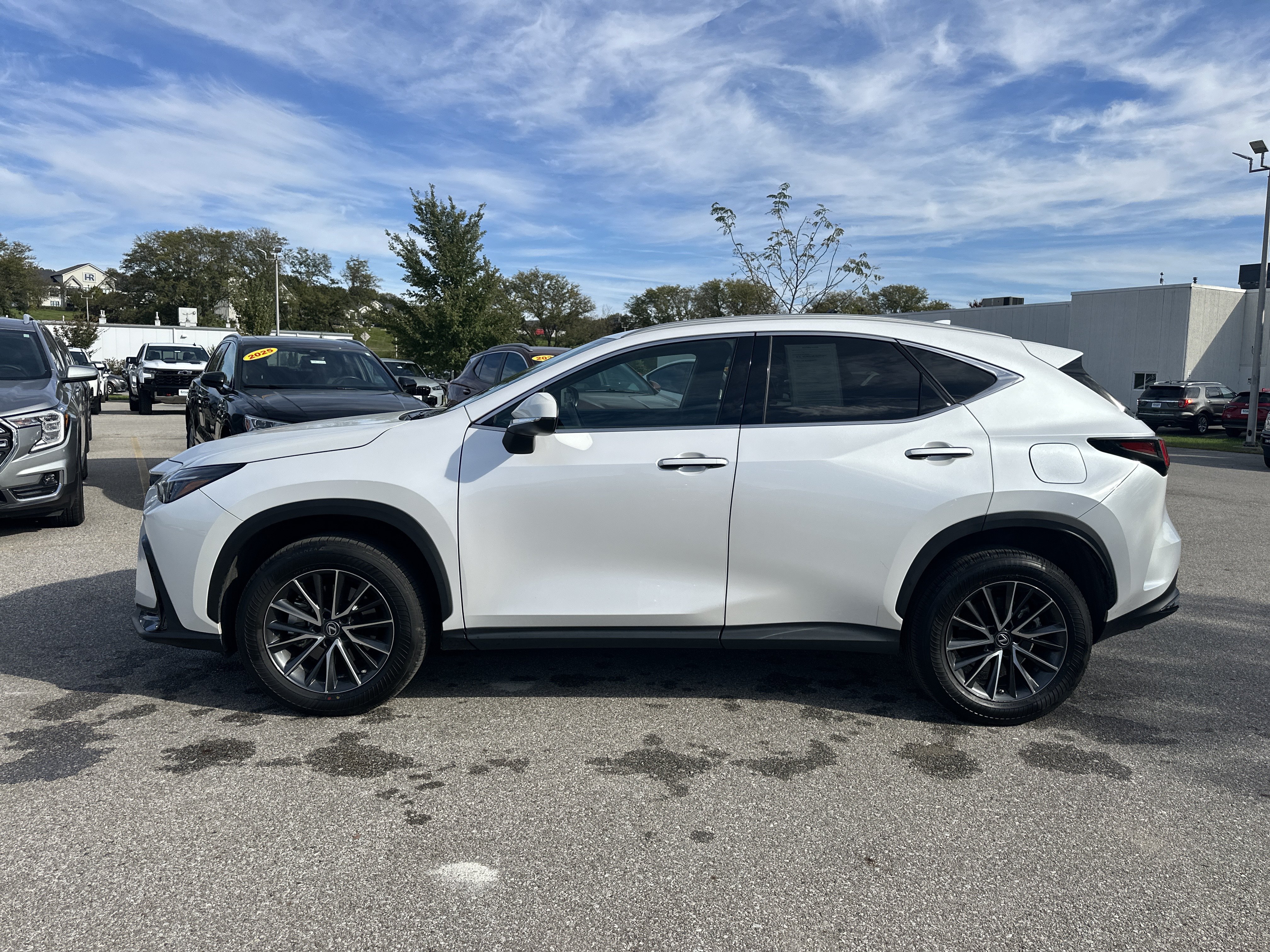 Used 2023 Lexus NX 350 AWD w/ Cold Area Package image 6