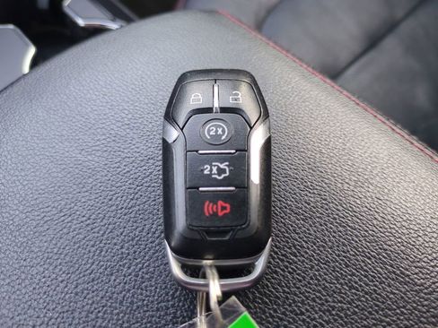 Used 2017 Ford Explorer Sport image 30