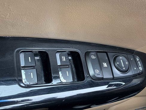 Used 2017 Kia Sportage SX image 15