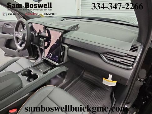 New 2026 GMC Acadia AT4 w/ Luxury Package AWD/4WD image 39