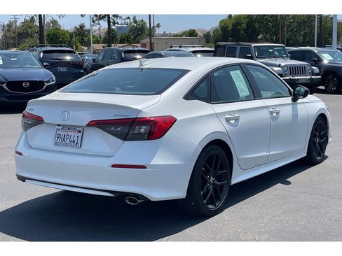 Used 2023 Honda Civic Sport image 6