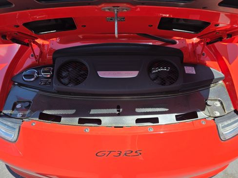 Certified 2016 Porsche 911 GT3 RS RWD image 13