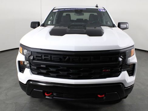 Used 2026 Chevrolet Silverado 1500 Custom Trail Boss AWD/4WD image 13