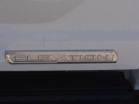 Used 2026 GMC Canyon Elevation w/ Convenience Package image 7