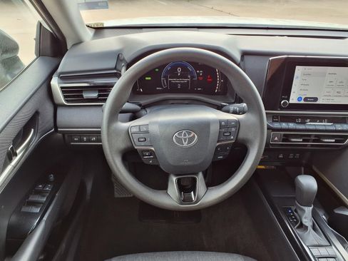 Certified 2025 Toyota Camry LE image 16