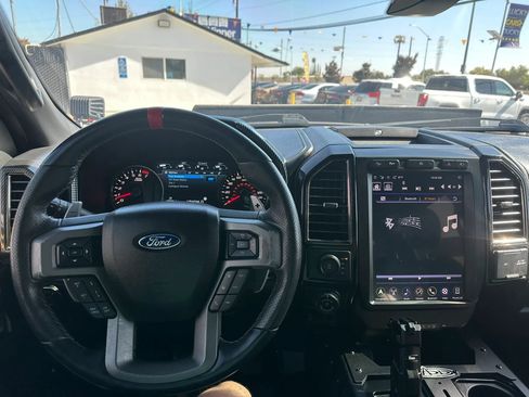 Used 2018 Ford F150 Raptor w/ Equipment Group 802A Luxury AWD/4WD image 31