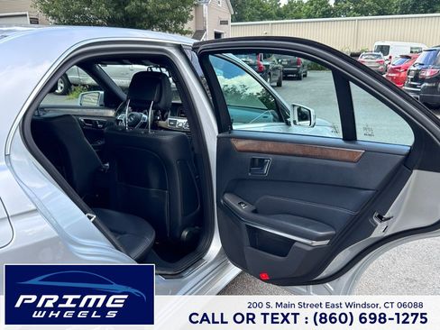 Used 2014 Mercedes-Benz E 350 4MATIC Sedan image 14