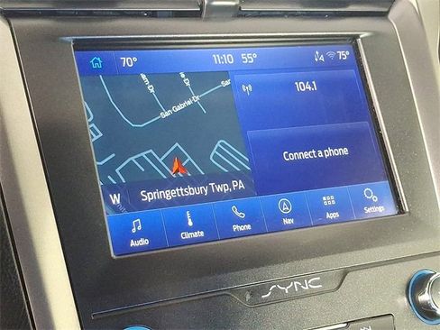 Used 2020 Ford Fusion SE image 3