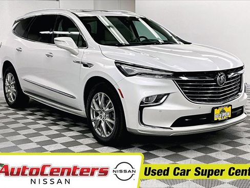 Used 2022 Buick Enclave Premium w/ Experience Buick Package image 1
