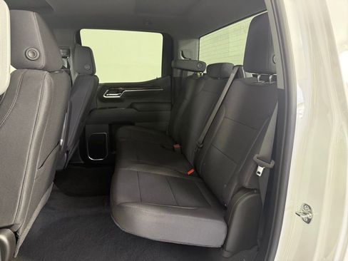 New 2026 GMC Sierra 1500 SLE image 21