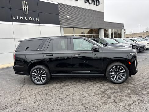 Used 2022 Cadillac Escalade Sport w/ Touring Package image 8