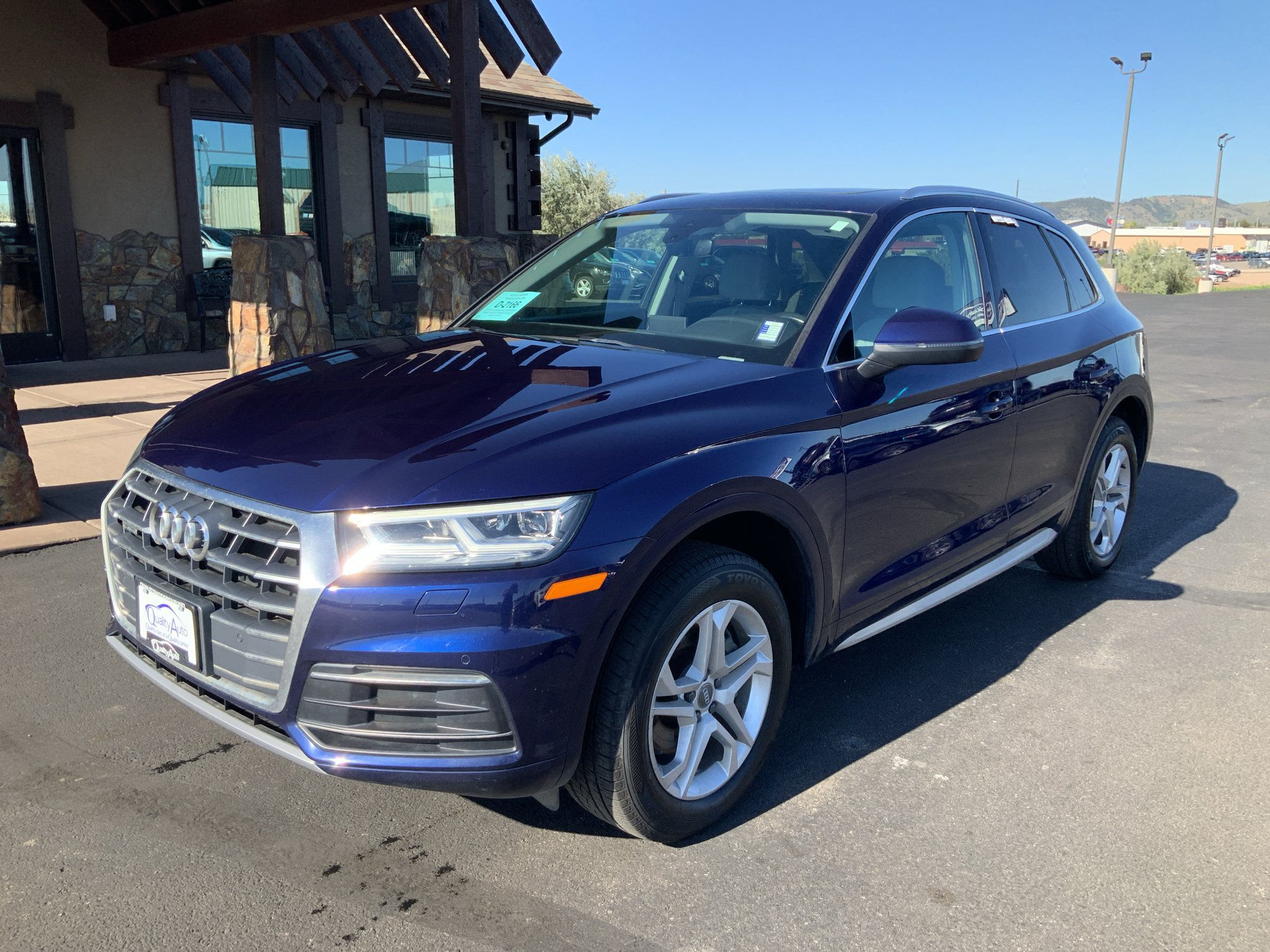 Used 2018 Audi Q5 2.0T Premium Plus AWD/4WD image 2