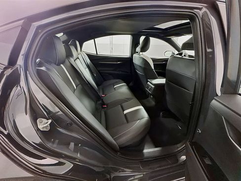 Used 2025 Toyota Camry SE image 28