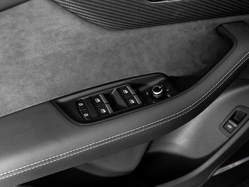 Used 2025 Audi SQ7 Premium Plus image 46