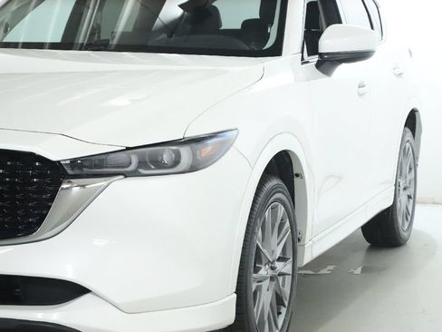 Used 2024 MAZDA CX-5 AWD 2.5 S w/ Premium Plus Pkg image 4