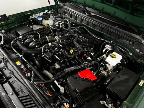 Used 2022 Ford Bronco Outer Banks w/ Sasquatch Package image 11