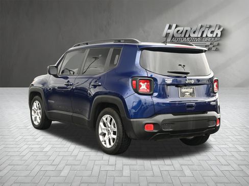 Used 2018 Jeep Renegade Latitude image 8