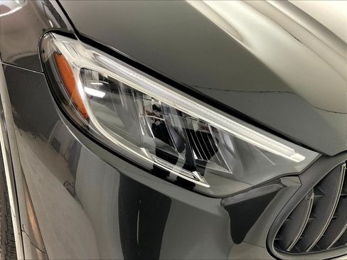 Certified 2025 Mercedes-Benz GLC 43 AMG 4MATIC image 32