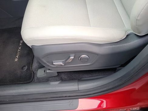 Used 2024 Hyundai Santa Fe SEL image 15