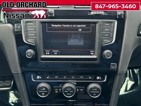 Used 2016 Volkswagen Golf R 4-Door AWD/4WD image 16
