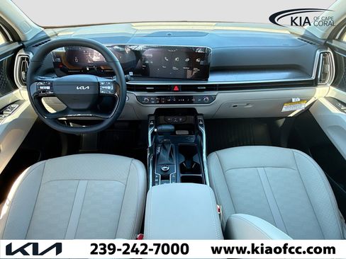 New 2026 Kia Sorento S w/ S Panoramic Sunroof Package FWD image 16