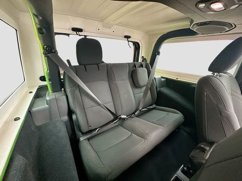 Used 2018 Jeep Wrangler Sport image 26