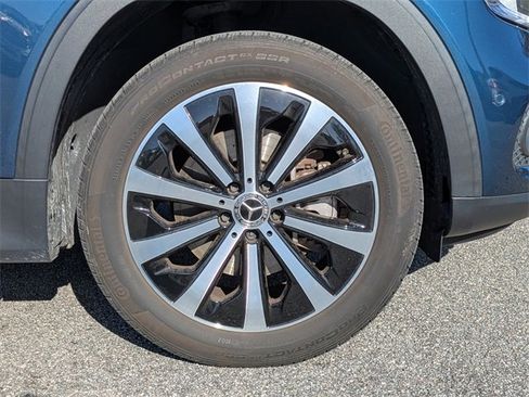 Used 2023 Mercedes-Benz GLB 250 image 9