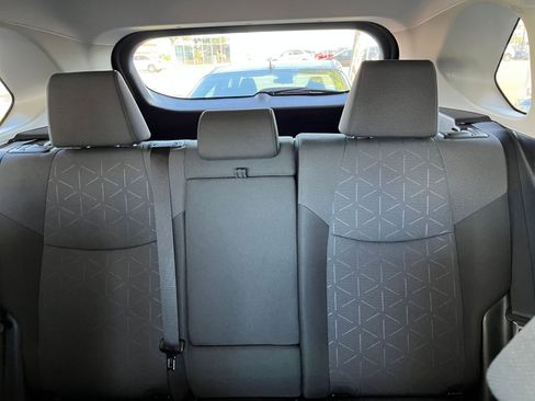 Used 2025 Toyota RAV4 XLE image 40