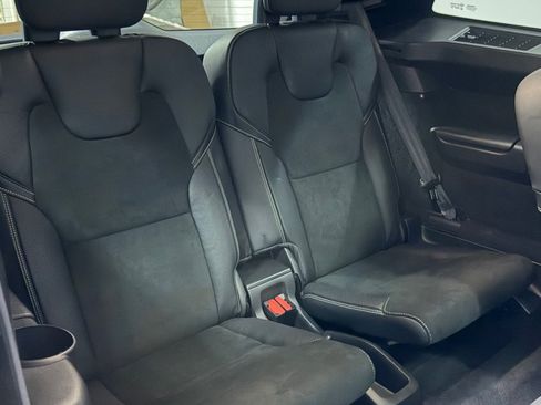 Used 2019 Volvo XC90 T6 R-Design AWD/4WD image 11