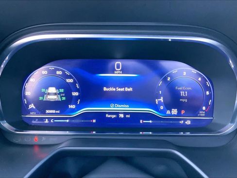 Used 2024 Chevrolet Tahoe Z71 w/ Luxury Package image 25