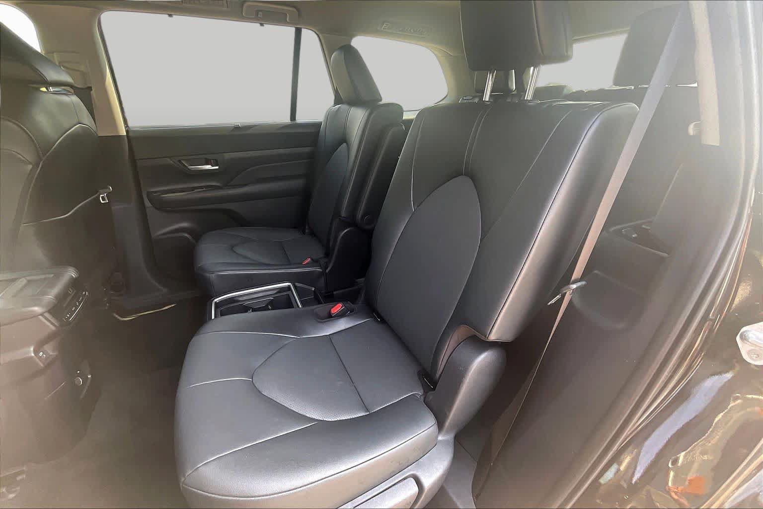 Used 2026 Toyota Grand Highlander FWD image 20
