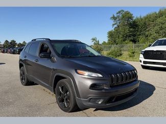 Used 2017 Jeep Cherokee Sport FWD 360° Tour