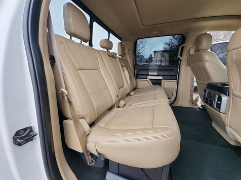 Used 2019 Ford F250 Lariat w/ Lariat Ultimate Package image 28