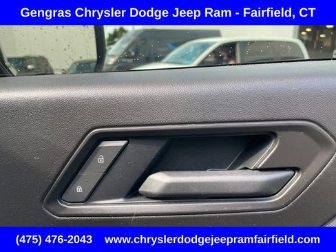 Used 2025 Chevrolet Colorado W/T w/ WT Custom Package AWD/4WD image 16