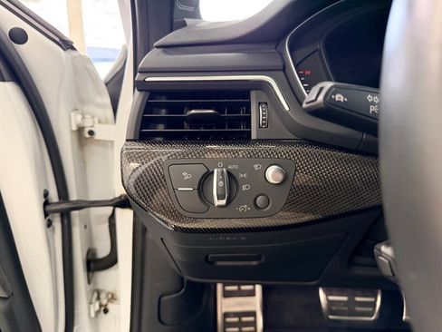 Used 2019 Audi S4 Prestige w/ Prestige Package image 25