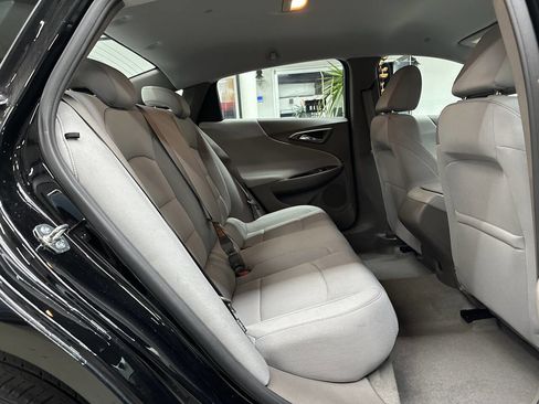 Used 2023 Chevrolet Malibu LS image 12