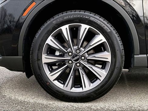 Used 2022 Lincoln Corsair Reserve w/ Elements Package image 9