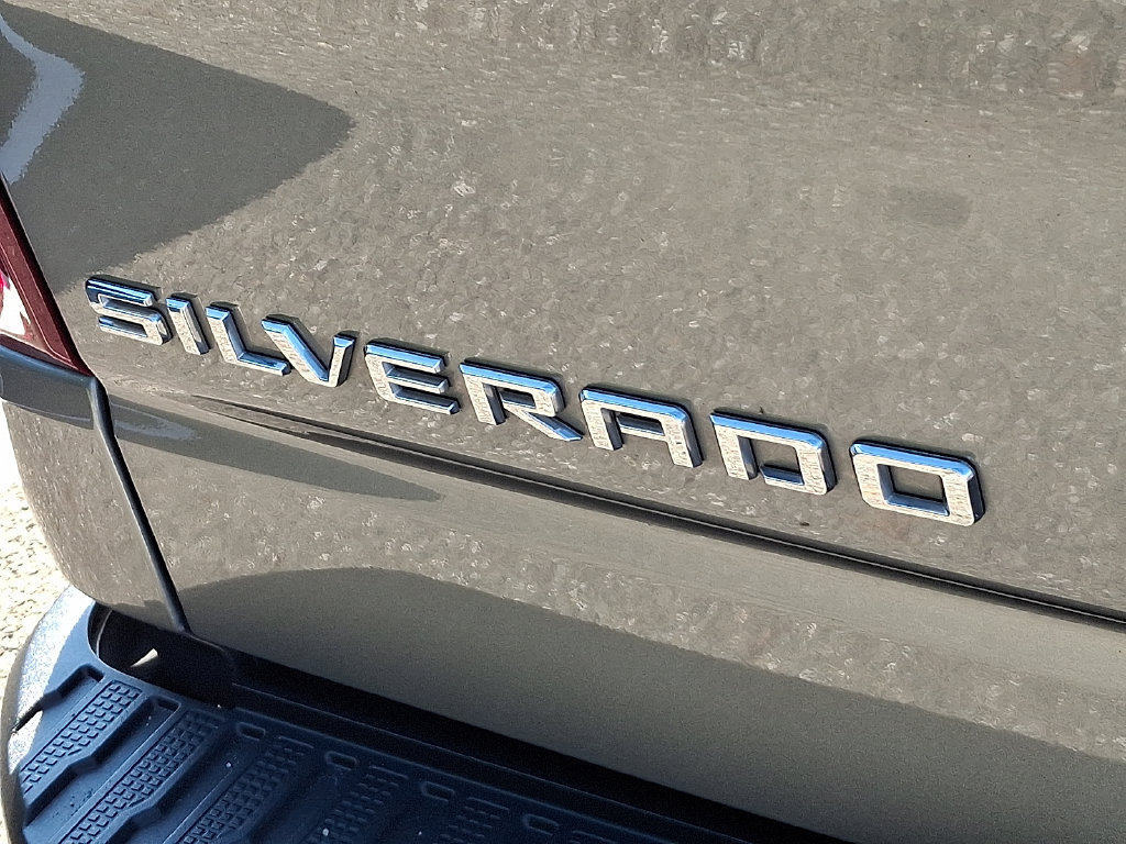 Certified 2024 Chevrolet Silverado 1500 LT AWD/4WD image 30