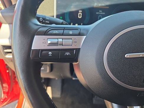 Used 2025 Hyundai Sonata SEL FWD image 16