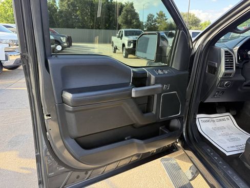 Used 2019 Ford F150 Platinum AWD/4WD image 8