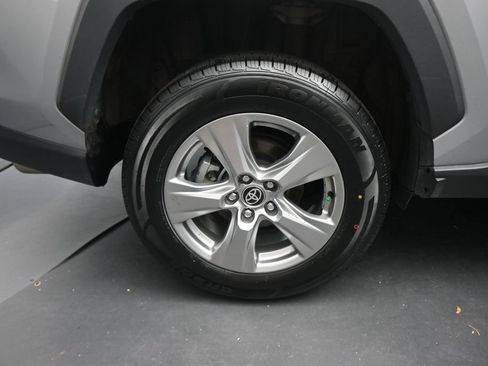 Used 2024 Toyota RAV4 XLE FWD image 21