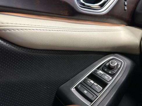 Used 2019 Subaru Ascent Touring w/ Popular Package #2A image 45