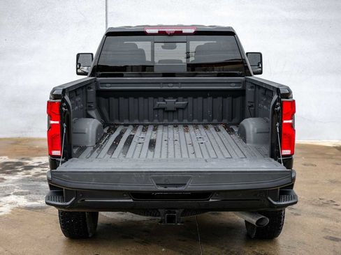 Used 2024 Chevrolet Silverado 2500 LTZ w/ LTZ Plus Package AWD/4WD image 57