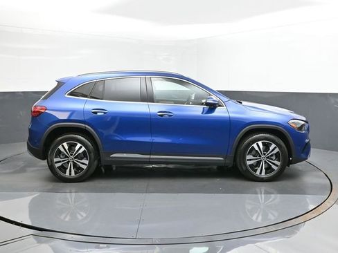 Used 2025 Mercedes-Benz GLA 250 image 26
